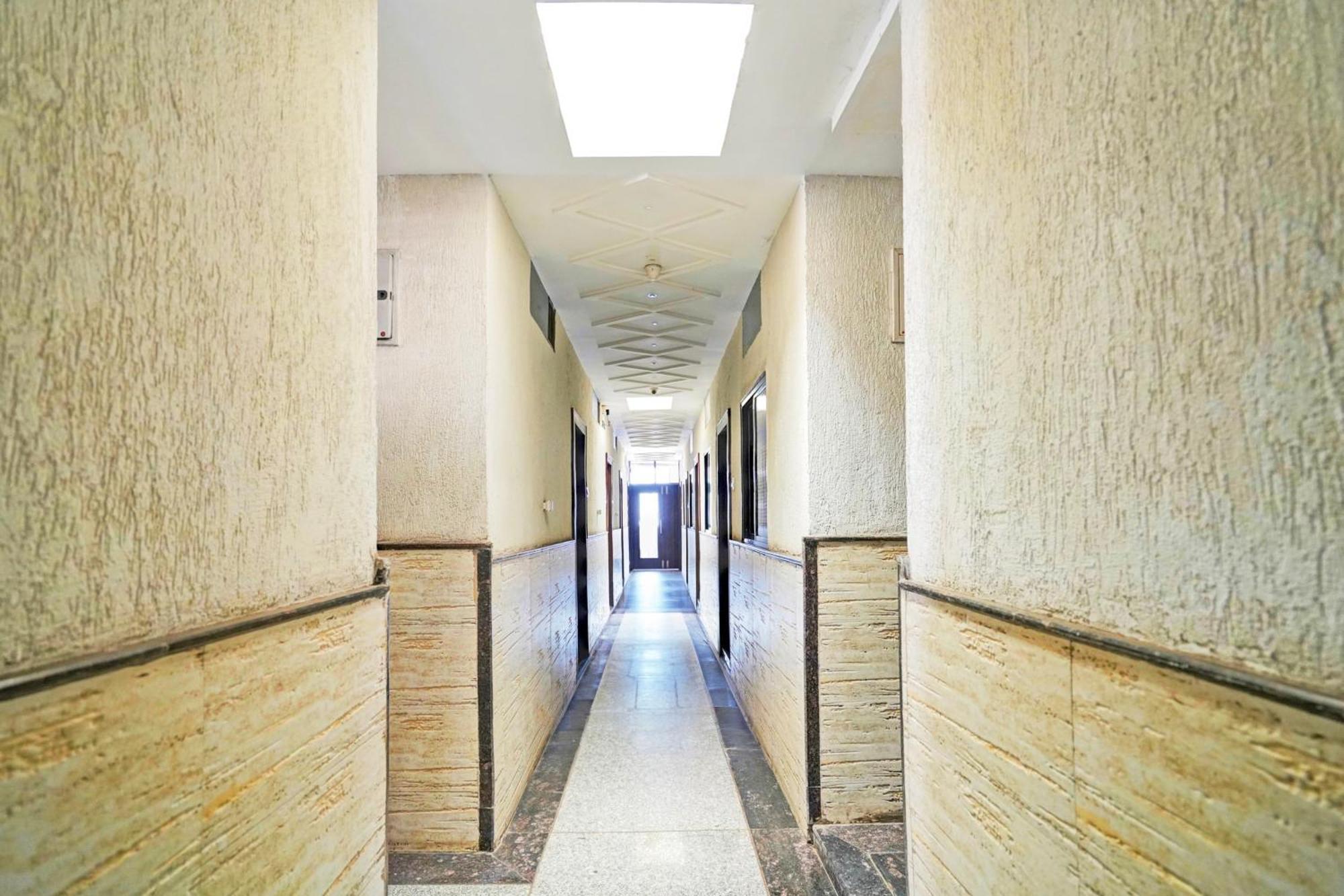Super Hotel O Shri Shiva Palace Raipur  Exterior photo